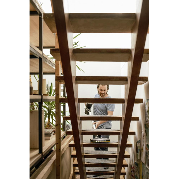 Пылесос Karcher VC 6 Cordless ourFamily Pet (1.198-673.0)