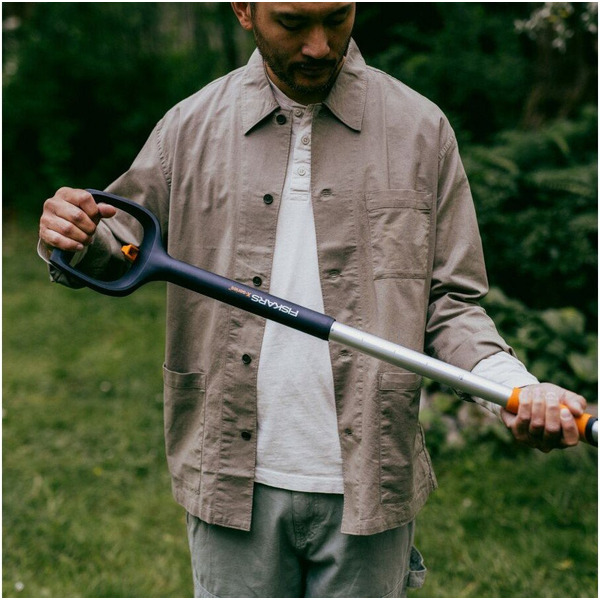 Корнеудалитель телескопический Fiskars 1080409