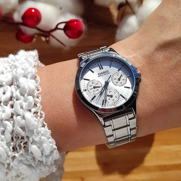 Наручные часы Casio LTP-V300D-7A