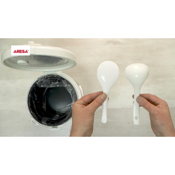 Мультиварка Aresa AR-2011