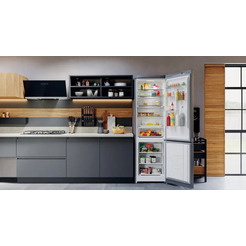 Холодильник Hotpoint HTS 7200 MX O3