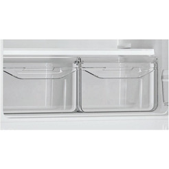 Холодильник Indesit DS 3200 E