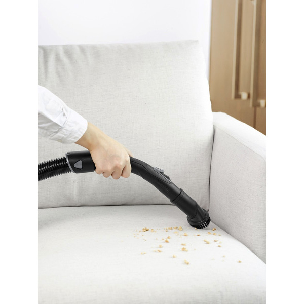 Пылесос сухой уборки KARCHER VC 3 (1.198-125.0)