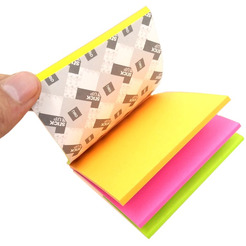 Блок самоклеящийся DELI A02002 (4*25 л.,неон)