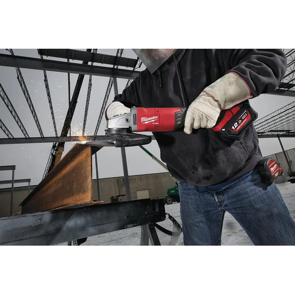 Угловая шлифмашина Milwaukee M18 Fuel FLAG230 XPDB-0С 4933464114 (без АКБ, кейс)