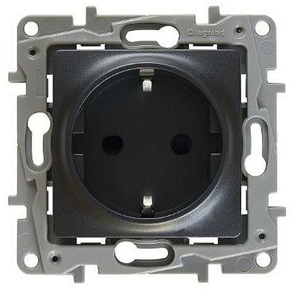 Розетка Legrand Etika 672621