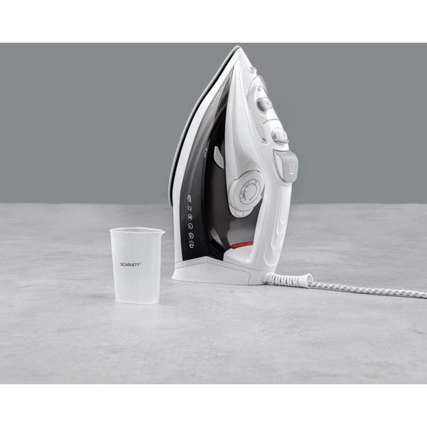 Утюг Scarlett SC-SI30K40