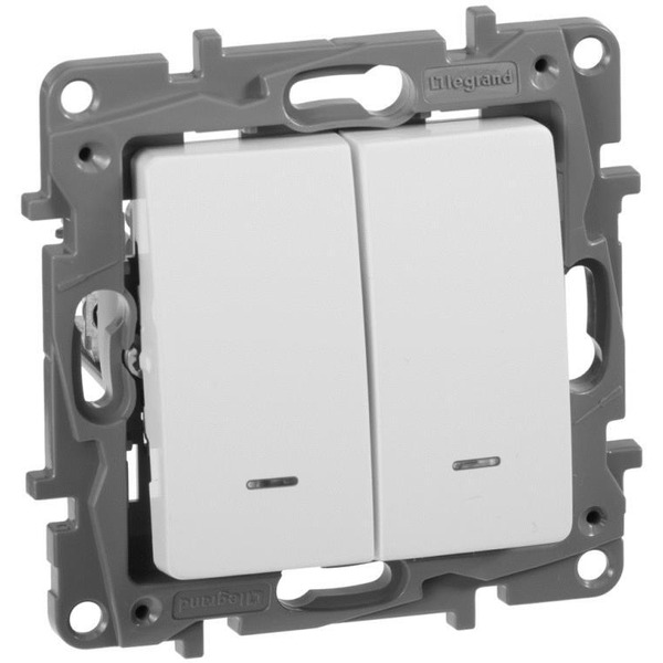 Выключатель Legrand Etika 672302