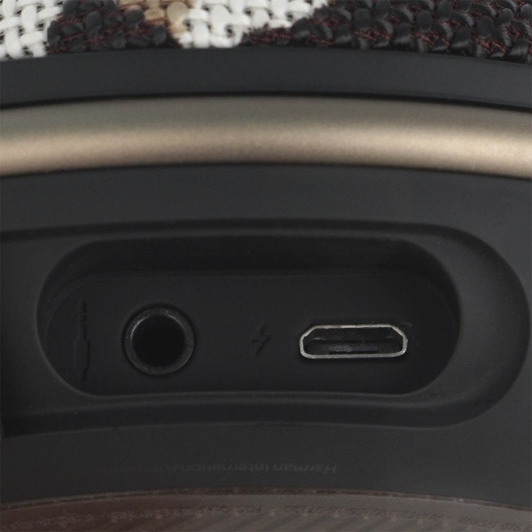 Беспроводная колонка JBL Clip 3 (черно-коричневый камуфляж)