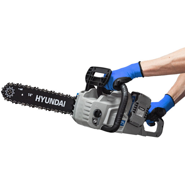 Пила аккумуляторная цепная HYUNDAI X-404iON (без АКБ)