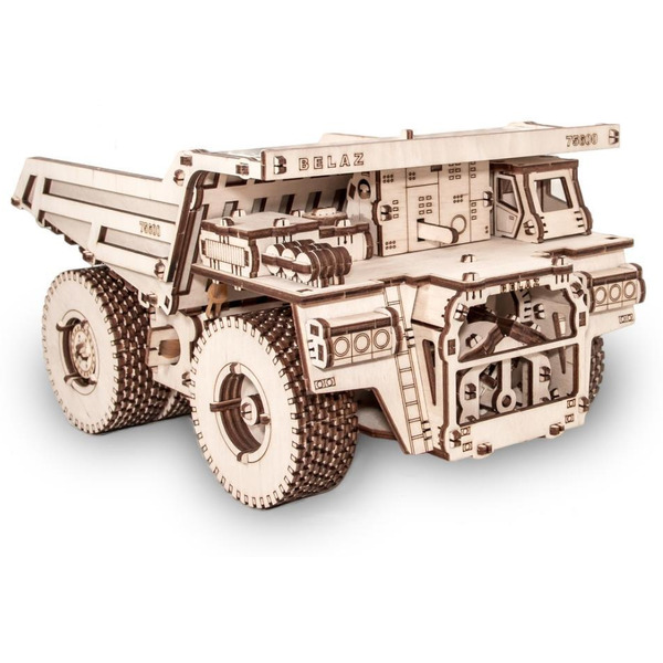Механическая модель в виде конструктора EWA БелАЗ 75600