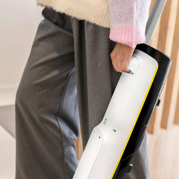 Вертикальный моющий пылесос Karcher FCV 4 Dry Extra 1.056-136.0