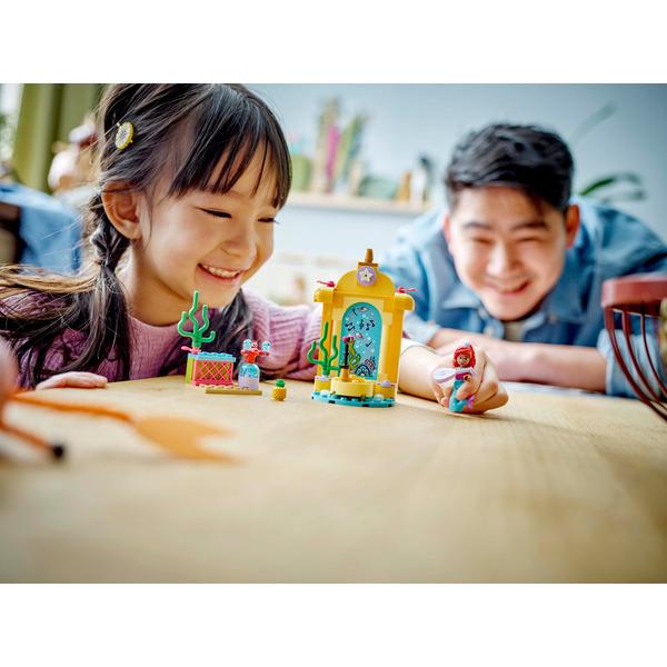 Конструктор LEGO Disney Princess Музыкальная сцена Ариэль 43235