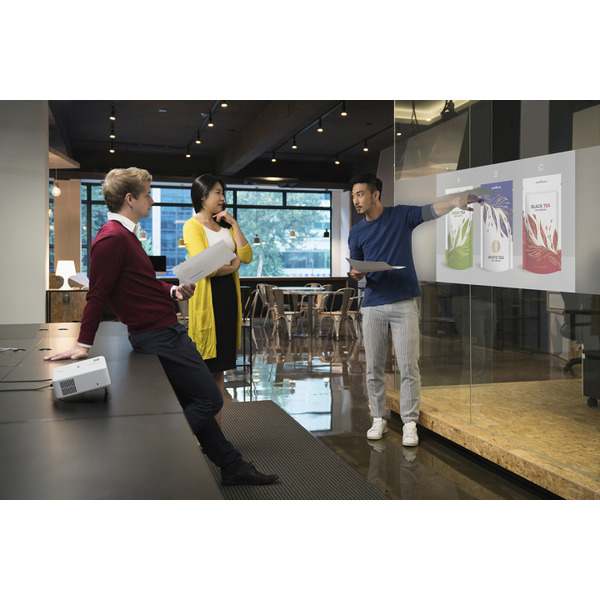 Проектор Epson CO-W01