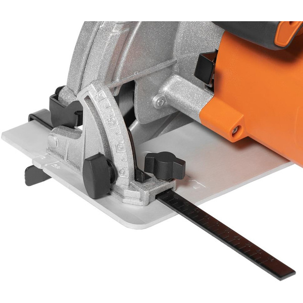 Циркулярная пила Daewoo Power DAS 1900-210