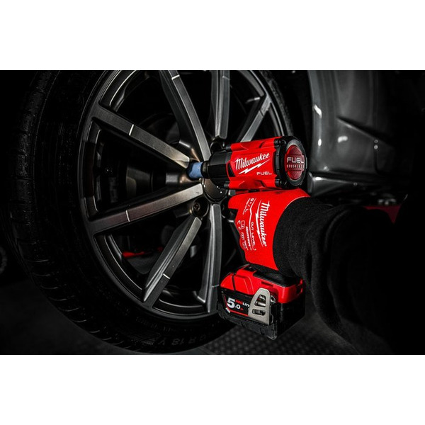 Гайковерт Milwaukee M18 FUEL M18FMTIW2F12-0 4933498057 (без АКБ)