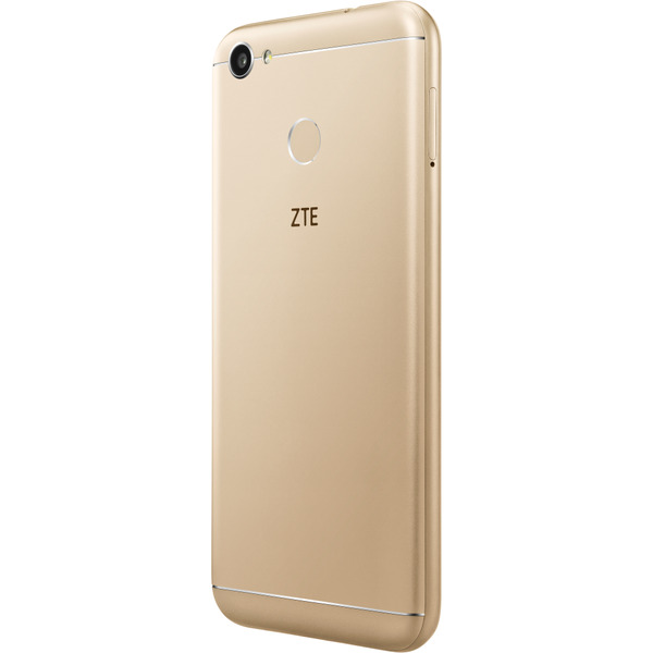 Смартфон ZTE Blade A6 3Gb/32Gb золотой