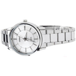 Наручные часы Casio LTP-1303D-7A