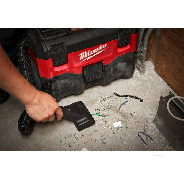 Пылесос Milwaukee M18 VC2 (без АКБ и ЗУ)