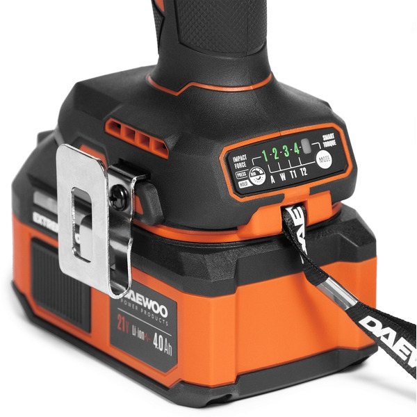 Винтоверт Daewoo Power DAX 3521Li SET