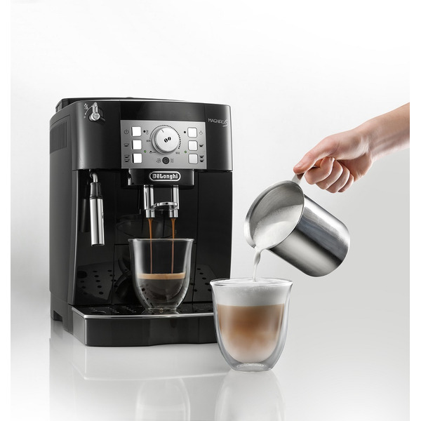 Кофемашина DeLonghi Magnifica S ECAM 22.114.B