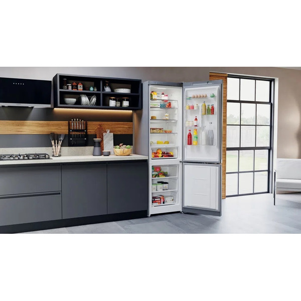 Холодильник Hotpoint HTS 7200 MX O3