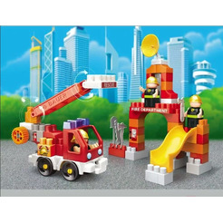 Конструктор Bauer Fireman 740 Пожарная машина и тренировочная площадка