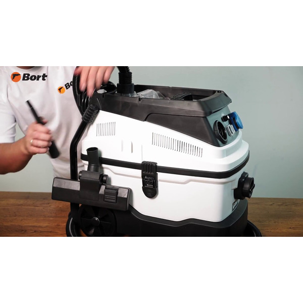 Пылесос Bort BSS-1630-Premium