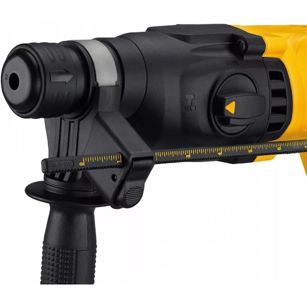 Перфоратор DeWalt DCH133M1 (с 1-им АКБ, кейс)