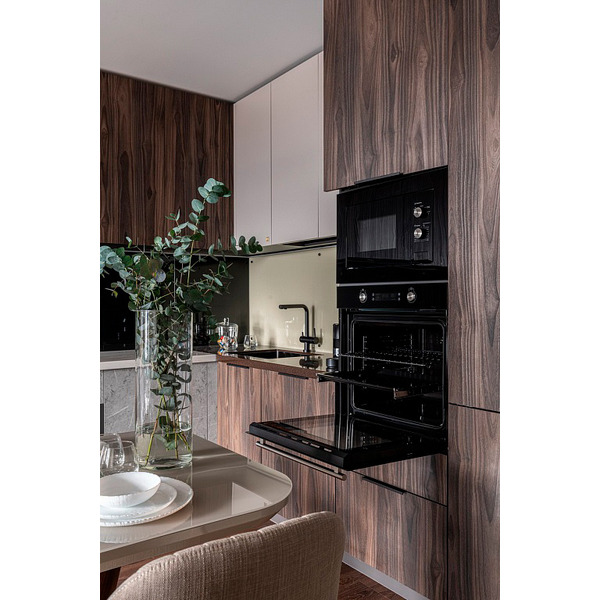 Духовой шкаф Hyundai HEO 6648 BG