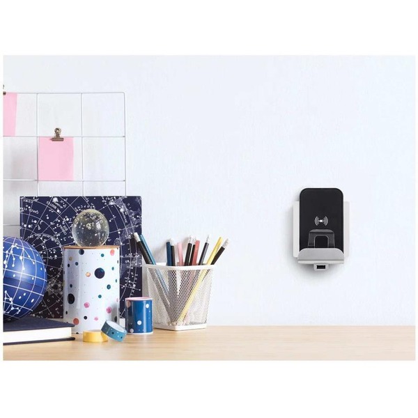 Беспроводное зарядное устройство Legrand Etika 672237