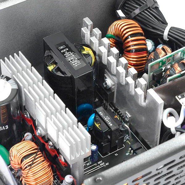 Блок питания Thermaltake Smart BX1 750W PS-SPD-0750NNSABE-1