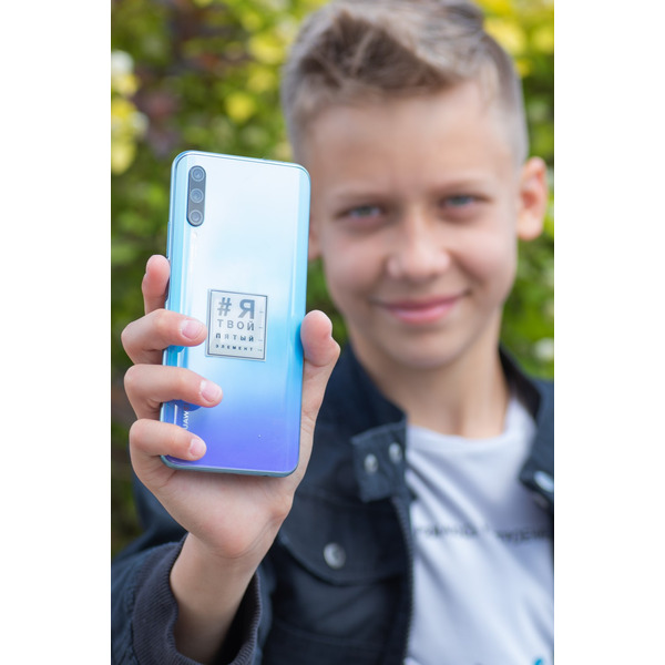 3D Стикерпак "Дай пять Добру" Наслаждайся