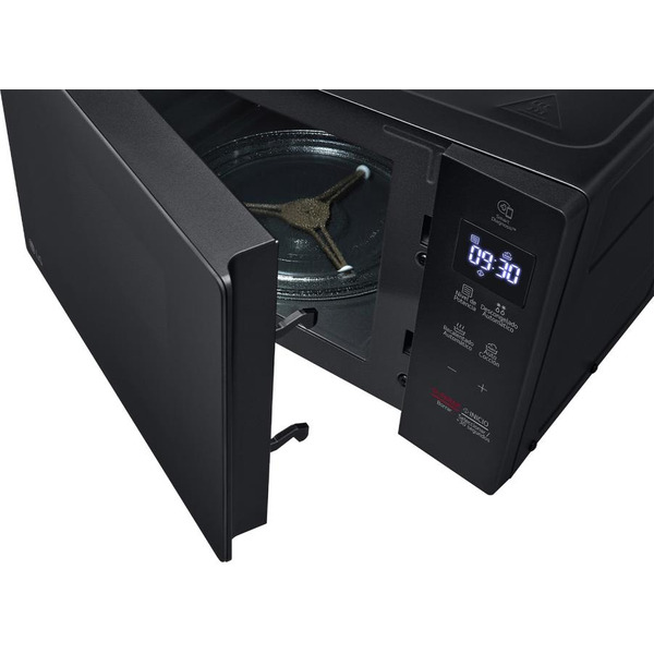 Микроволновая печь LG MS2032GAS