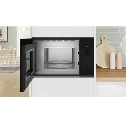 Микроволновая печь Bosch Serie 4 BFL524MH2