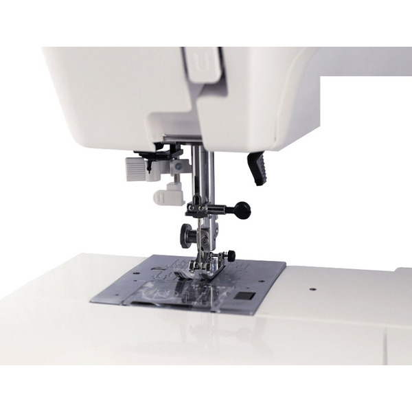 Швейная машина JANOME ArtDecor 724E