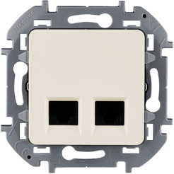 Розетка компьютерная Daccord (Legrand) Inspiria 673836