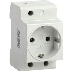 Розетка IEK РАр10-3-ОПс заземлением на DIN-рейку