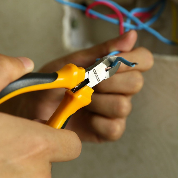 Набор эргономичных плоскогубцев Deko 065-0228 SET 5