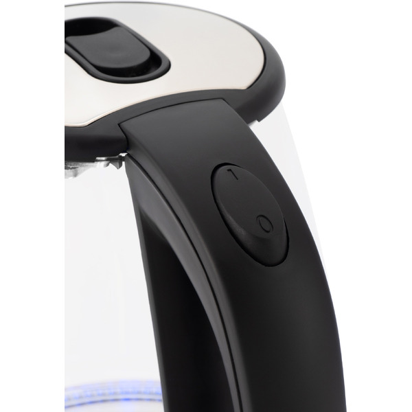 Электрочайник StarWind SKG4777