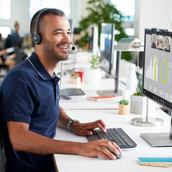 Гарнитура LOGITECH Stereo Headset H111 (L981-000593)
