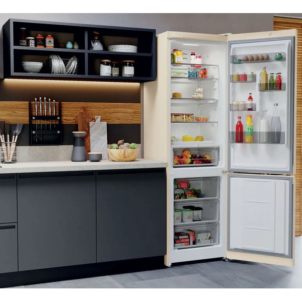 Холодильник Hotpoint HT 7201I AB O3