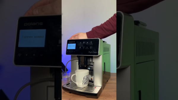 Кофемашина Polaris PACM 2055AC (черный/серебряный)