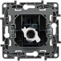 Розетка Legrand Etika 672241