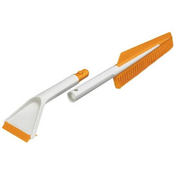 Щетка со скребком Fiskars SnowXpert 1019352