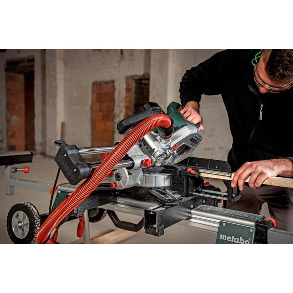 Торцовочная пила Metabo KGS 254 M (613254000)