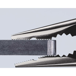 Плоскогубцы KNIPEX L-145 мм (08 25 145)