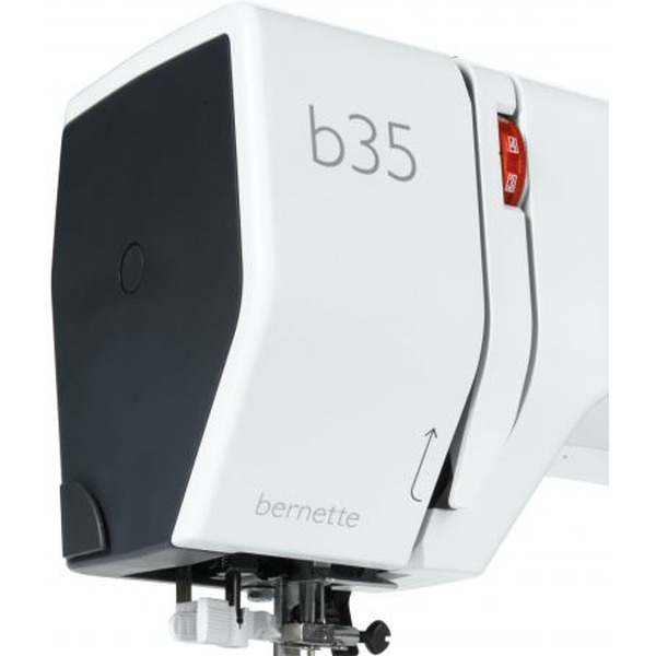 Швейная машина бытовая BERNETTE b35