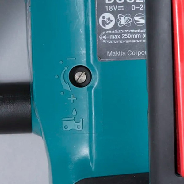 Цепная пила Makita DUC204SF (с 1-им АКБ)