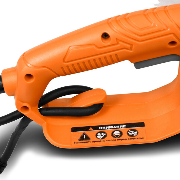 Электропила Daewoo Power DACS 1900E